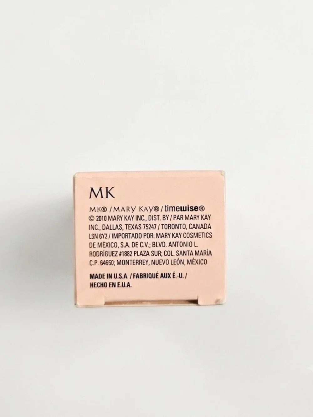 NIB Mary Kay TimeWise Matte-Wear Liquid Foundation Beige 5